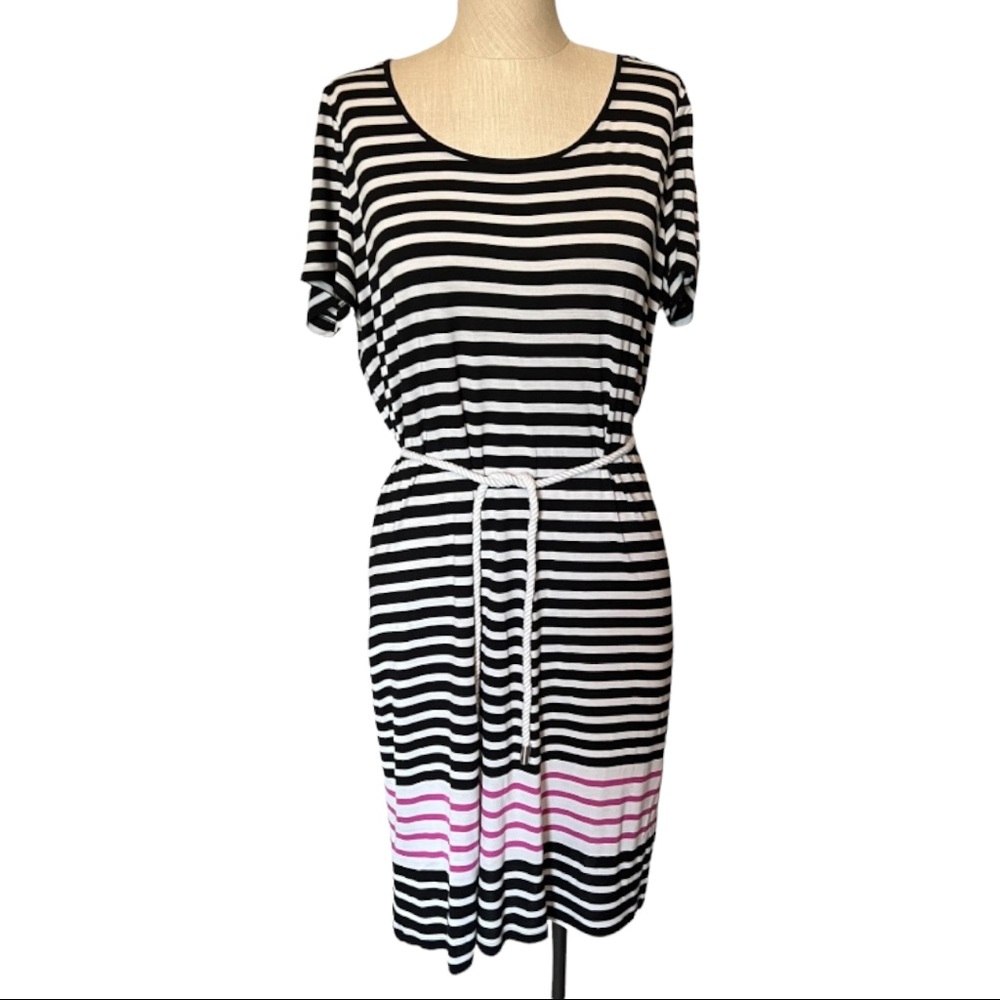 Siena Studio Casual Summer Scoop
Striped Printed Rope Belt Dress